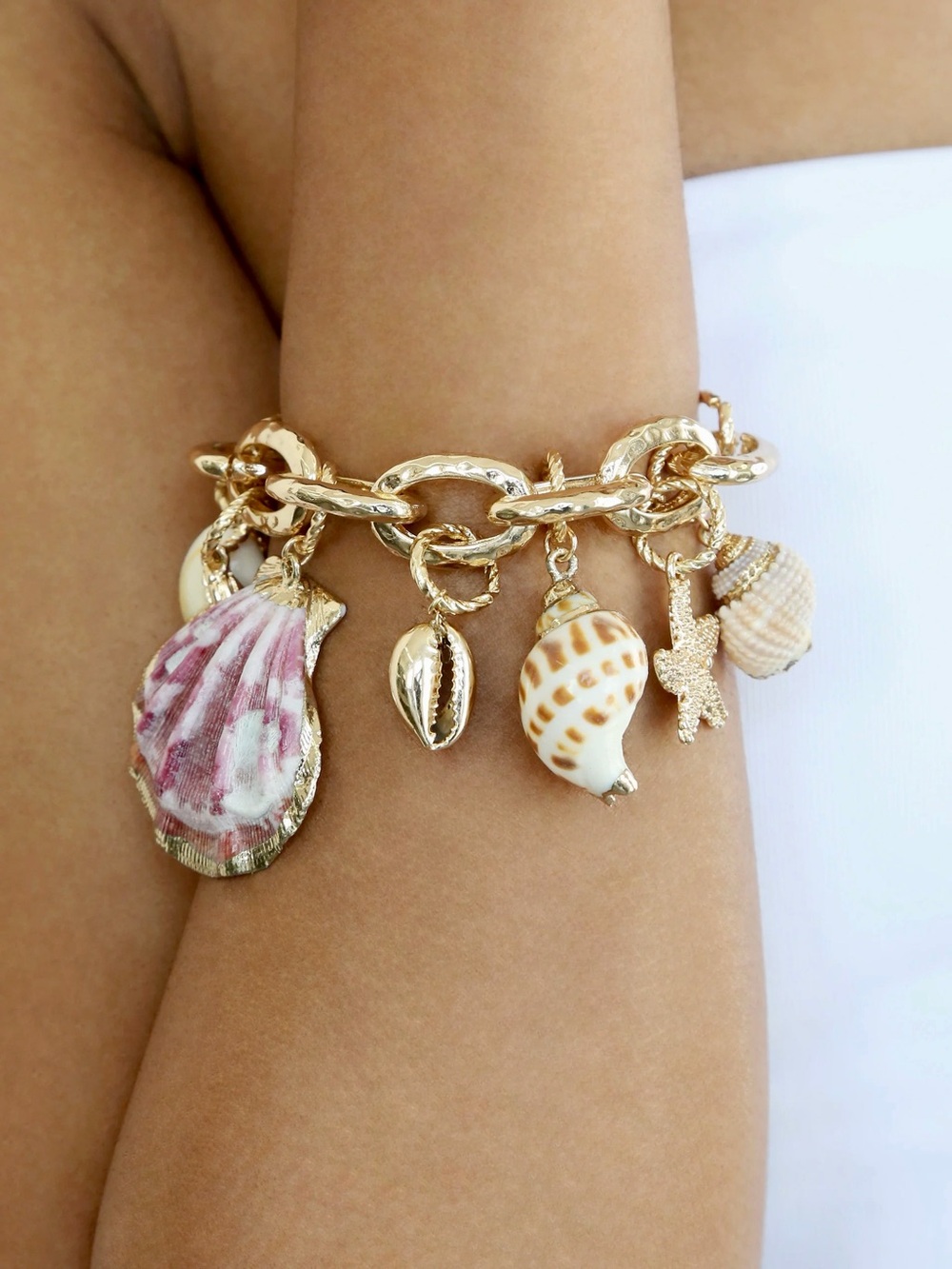 🧜🏽‍♀️🐚 ettika Mermaid Tears Bracelet with Pink and Cream Accents